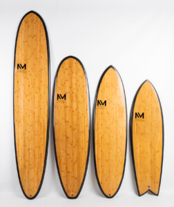 tablas de surf fabricadas con bambú